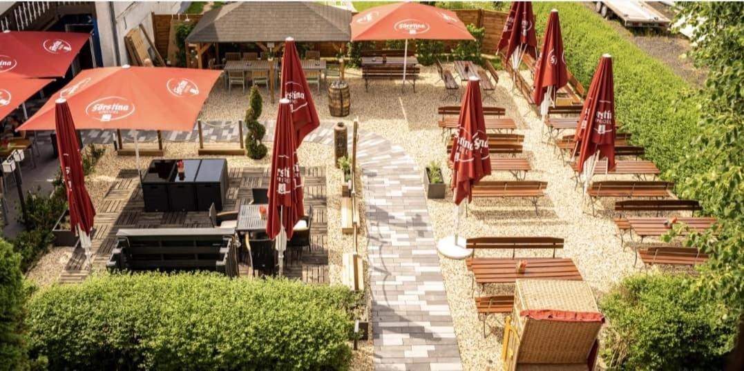 Rhönblick Landhotel - Restaurant - Countrypub Petersberg  Exterior foto